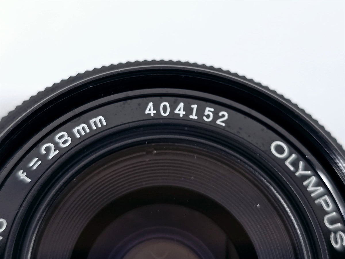 [Pre-owned] Olympus OM System G.Zuiko Auto-W 28mm F3.5 MF Lens — Near Mint+++ — Japan #4063