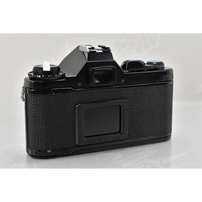 [Pre-owned] Pentax MV1 SLR 35mm Film Camera Body — Near MINT — Japan #2022