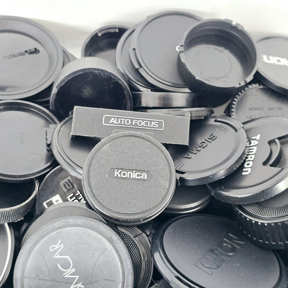 [Pre-owned] Bulk Lot 100 pcs Camera Lens Caps Front Rear Assorted — Near Mint — Japan #5566