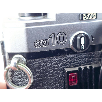 [Pre-owned] Olympus OM10 35mm Film SLR Camera Body — Near MINT — Japan #5161