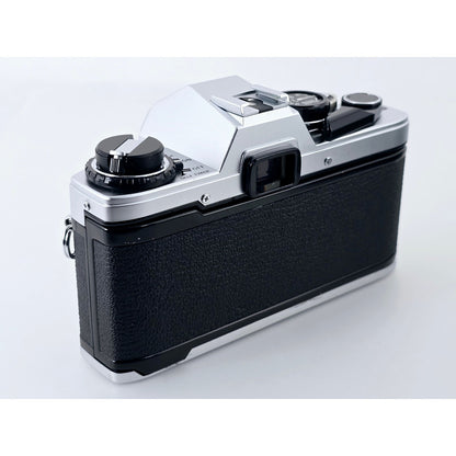 [Pre-owned] Olympus OM10 SLR 35mm Film Camera (Body Only) — Near MINT+++ — Japan #4862