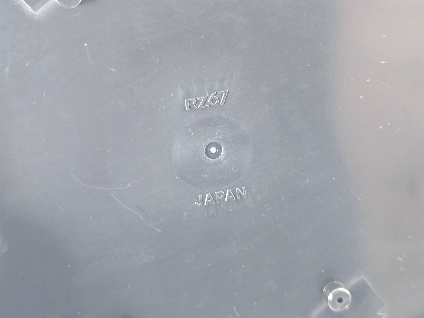 [Pre-owned] Mamiya RZ67 Rear Cap for Film Magazine — Near Mint — Japan #5043