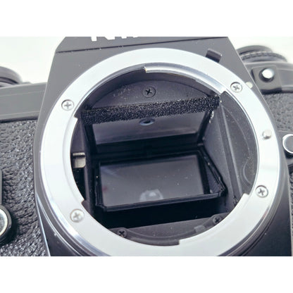 [Pre-owned] Nikon EM SLR 35mm Film Camera Body Only — Near MINT — Japan #5178