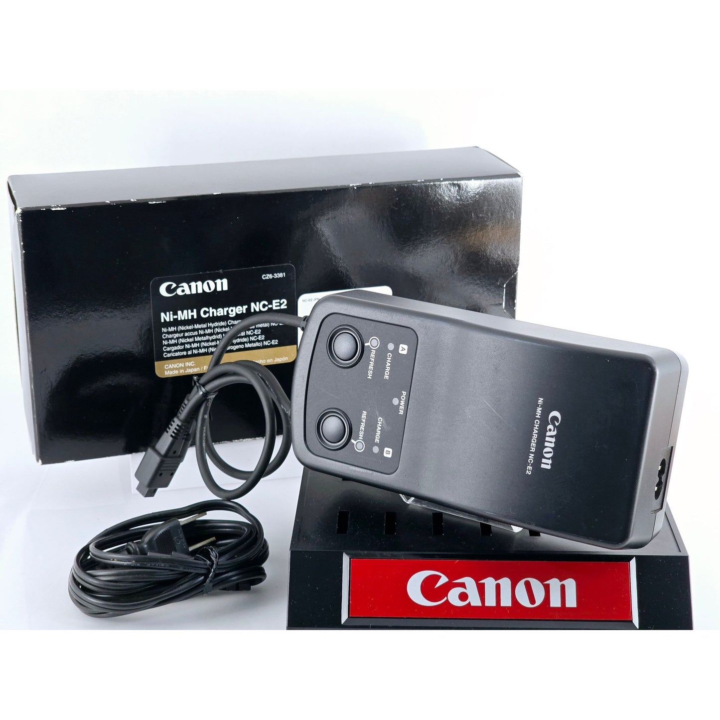 [Pre-owned] Genuine Canon Ni-MH Charger NC-E2 — Near MINT — Japan #4205