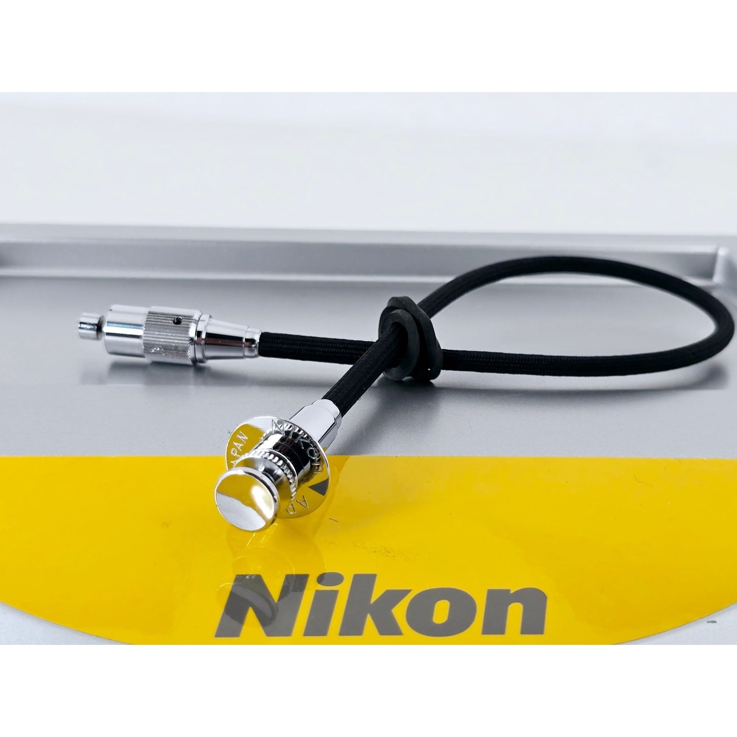 [Pre-owned] Nikon AR-2 Soft Shutter Release for Nikon F3 FM2 FE2 — Mint — Japan #5170