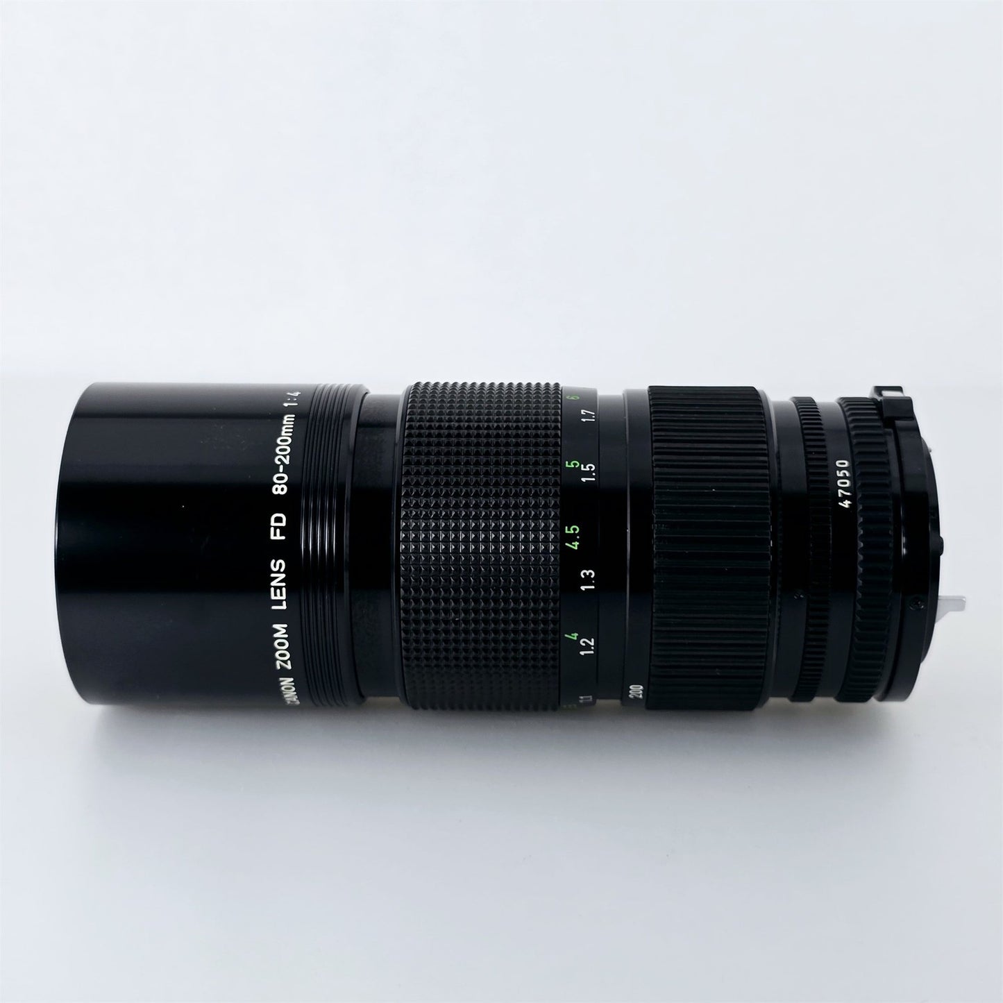 [Pre-owned] Canon New FD 80-200mm f/4 MF Telephoto Zoom Lens — Near Mint — Japan #5392