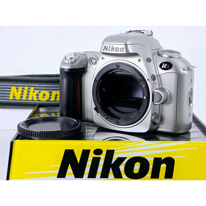 [Pre-owned] Nikon US 35mm Film SLR Camera Body — MINT — Japan #4718