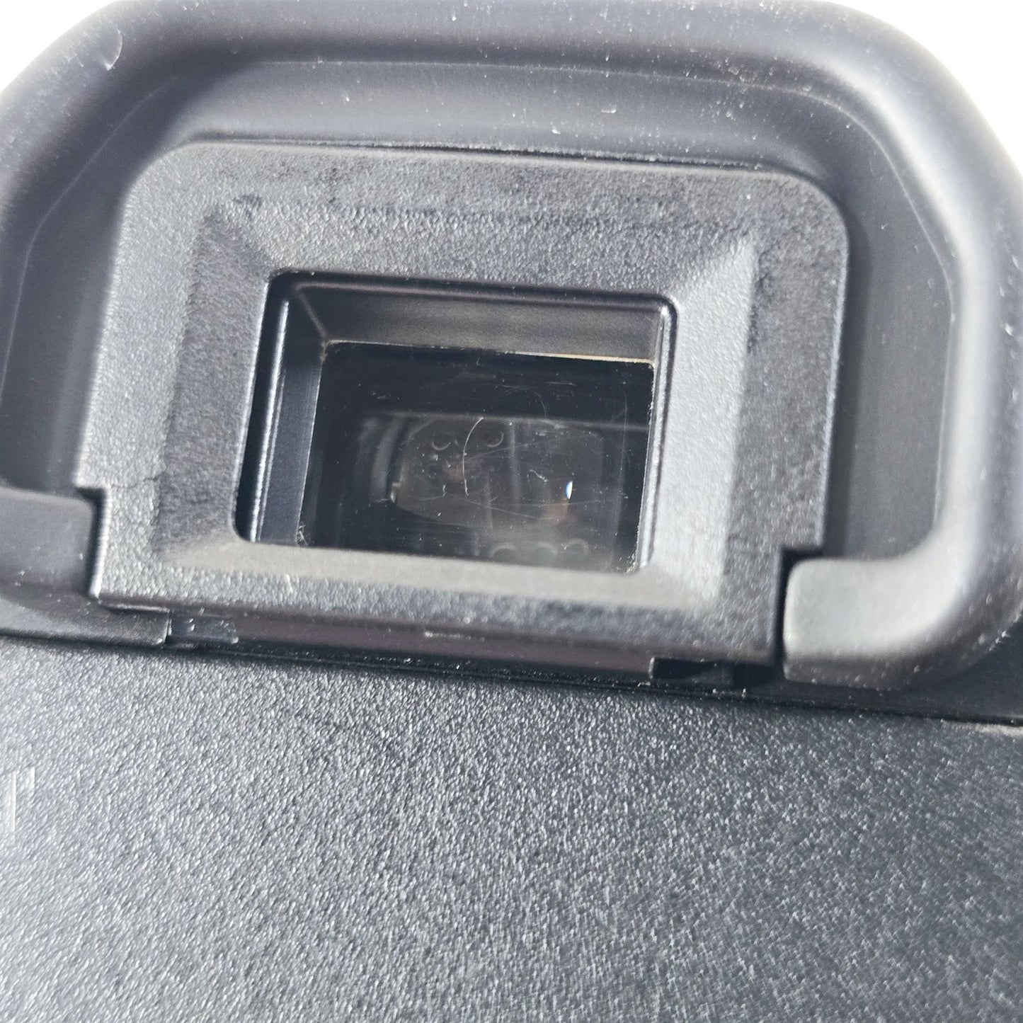 [Pre-owned] Canon EOS Rebel XS 35mm SLR Film Camera Body Only — Near Mint+++ — Japan #5391