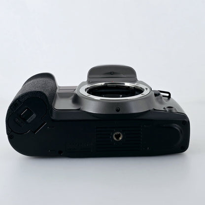 [Pre-owned] Canon EOS 10 QD Limited Metallic Gray 60 Million Model — Near MINT — Japan #5279