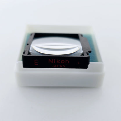 [Pre-owned] Nikon Focusing Screen Type E Red Dot for F3 F3HP F3/T — Unused — Japan #5423