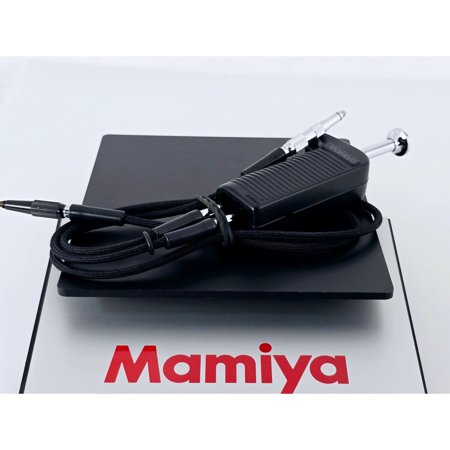 [Pre-owned] Mamiya Mirror Up Double Cable Release for RB67 RZ67 — Near MINT+++ — Japan #5172