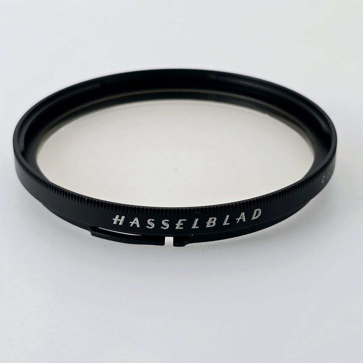 [Pre-owned] Hasselblad B60 UV Sky -0 1A MC Protect Bayonet Filter 41608 — Mint — Japan #5559