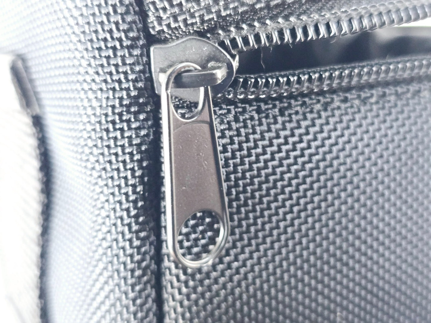 [Pre-owned] Sigma Hard Lens Case (4.3x3.9x5.9in) Vintage Protective Pouch — Mint — Japan #5072