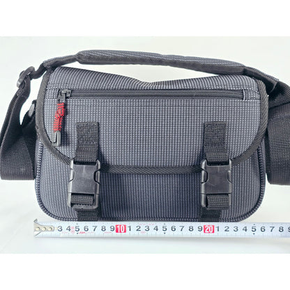 [Pre-owned] Genuine Canon Camera Lens Shoulder Bag Nylon Black — MINT — Japan #5086