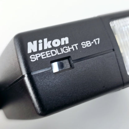 [Pre-owned] Nikon Speedlight SB-17 TTL Shoe Mount Flash for F3 F3HP — Mint — Japan #5413