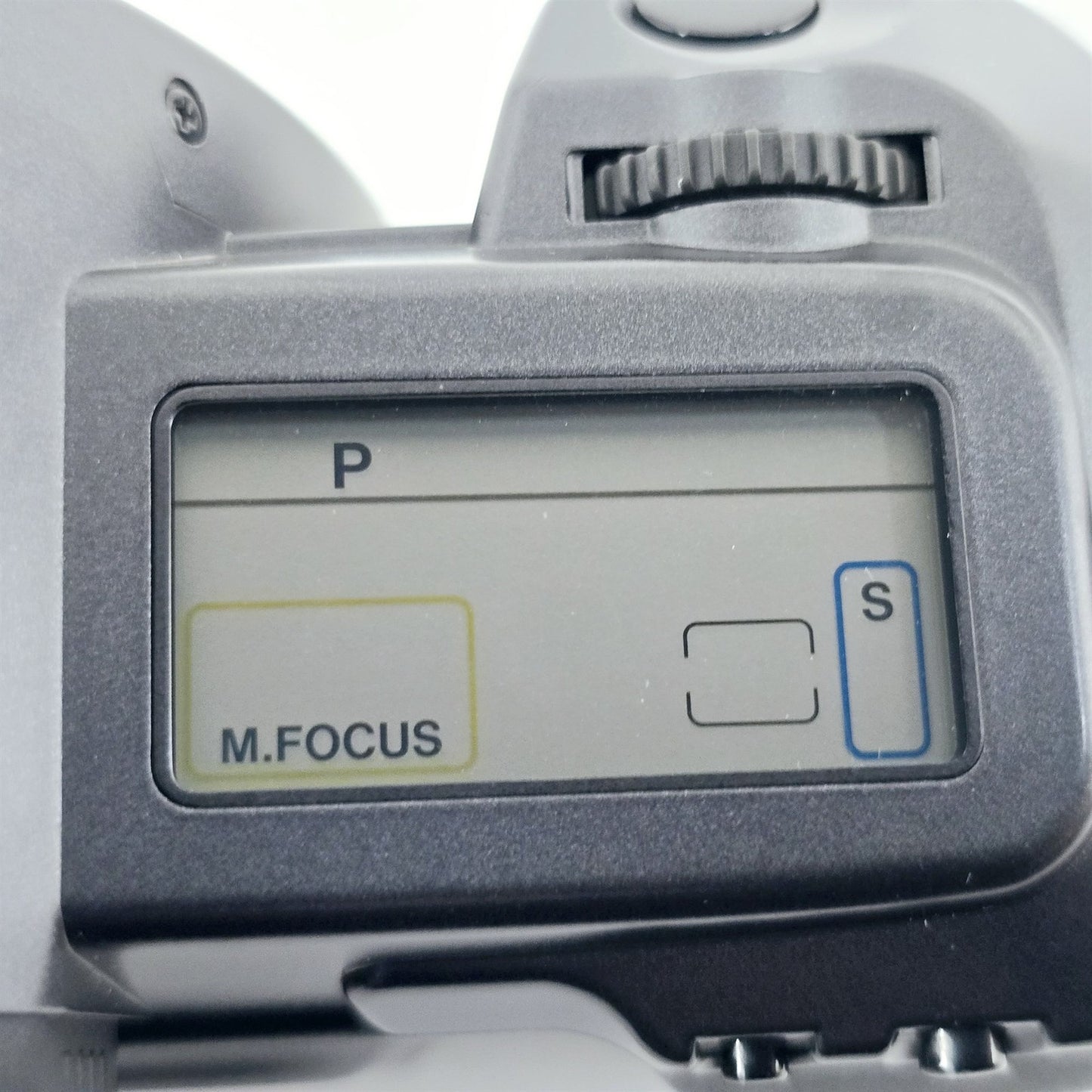 [Pre-owned] Canon EOS 630 Gray 35mm AF SLR Film Camera Body — Near Mint — Japan #5214