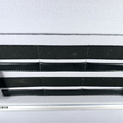 [Pre-owned] Hasselblad Hard Camera Storage Case (Medium, No Key) — Near Mint — Japan #5502