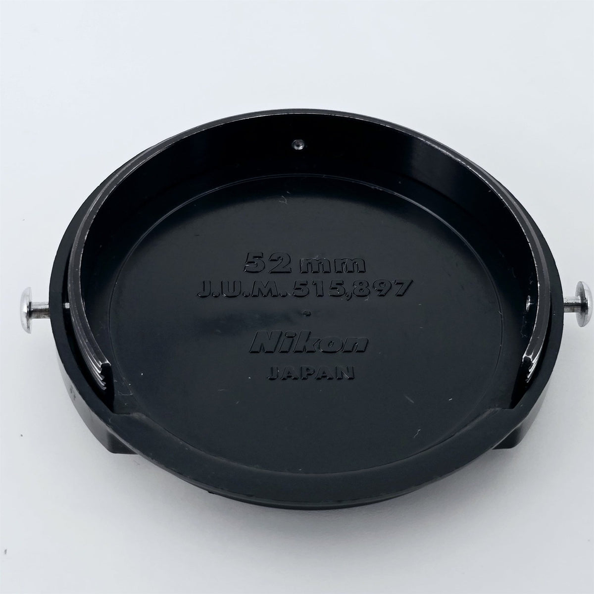 [Pre-owned] Nikon Nikkor 52mm Pin-Type Clip-On Front Lens Cap (Set of 2) — Near Mint — Japan #5532