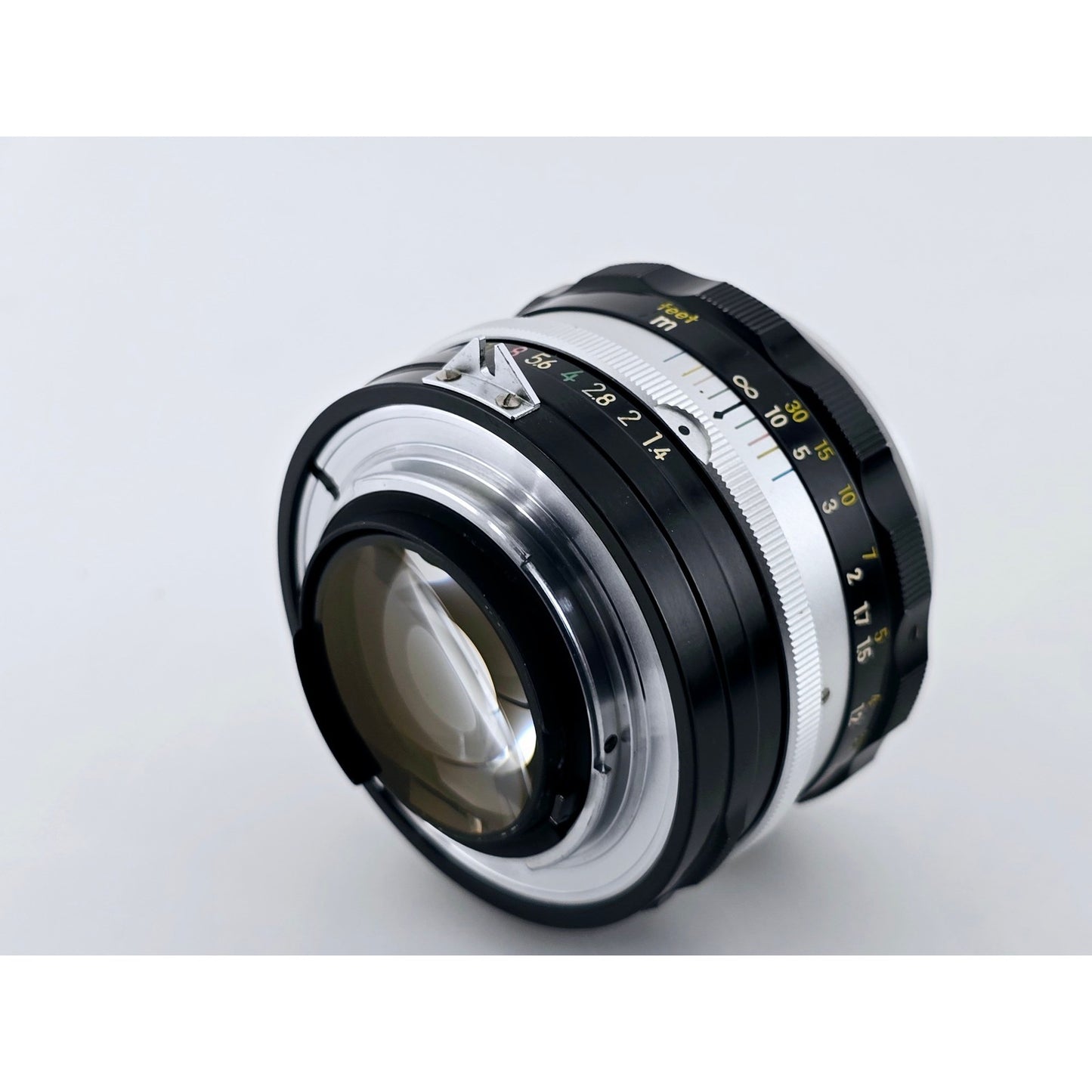 [Pre-owned] Nikon Non-Ai Nikkor-S Auto 50mm F1.4 MF Lens (6 Blades, Early) — Near MINT — Japan #5012