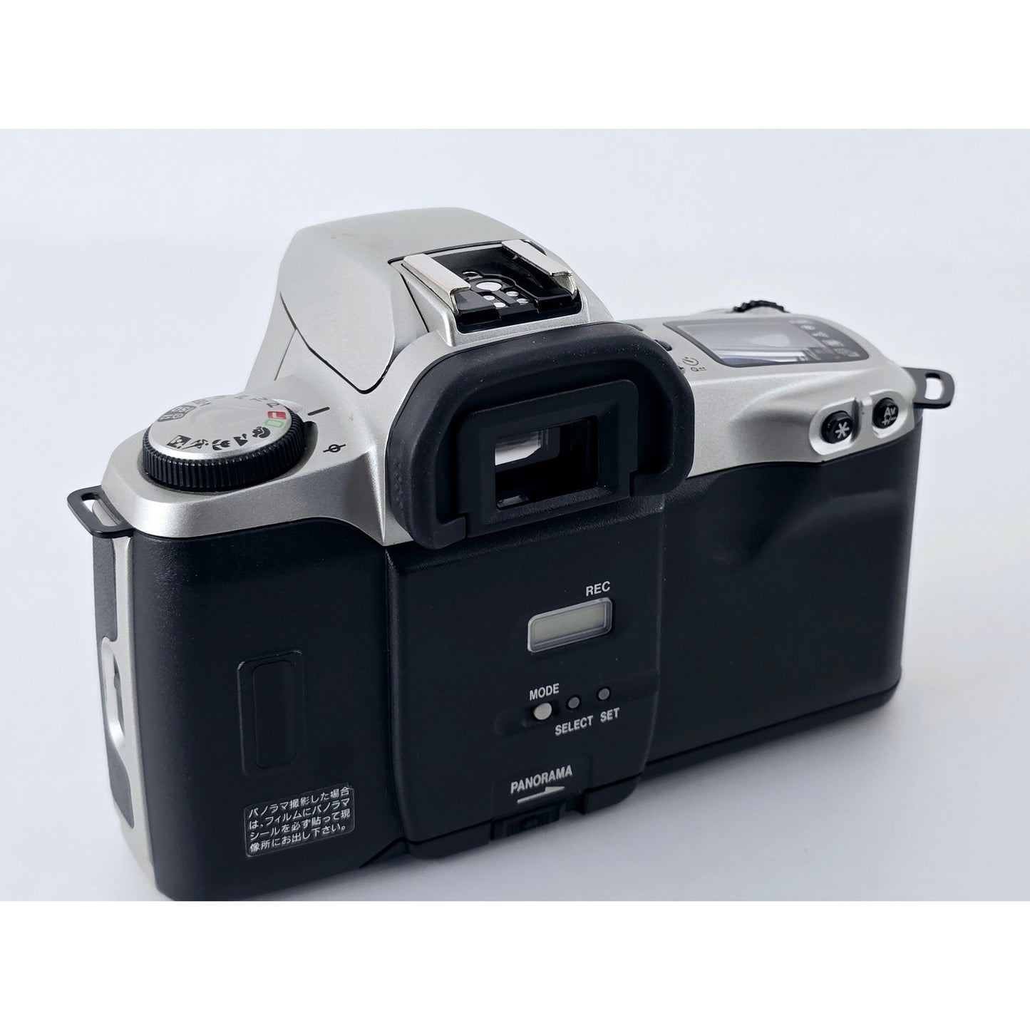 [Pre-owned] Canon EOS Kiss (Rebel XS/500) 35mm Film Camera Body Only — MINT — Japan #3887