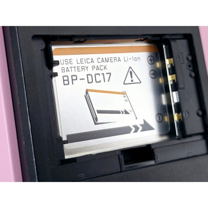 [Pre-owned] Leica Sofort Type 2754 Instant Film Camera (Pink) — Near MINT — Japan #5142