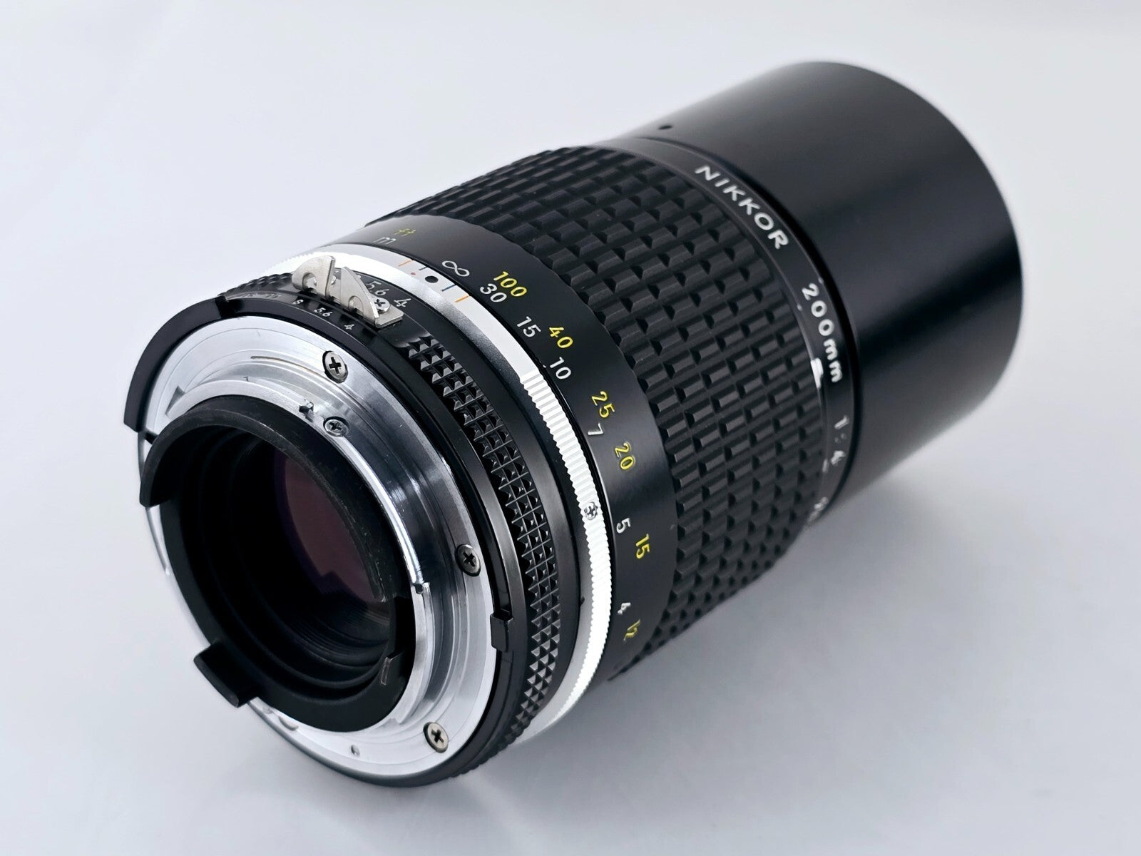 🌸[Near MINT] Nikon Ai-s Ais Nikkor 200mm F4 MF Telephoto Lens From Japan