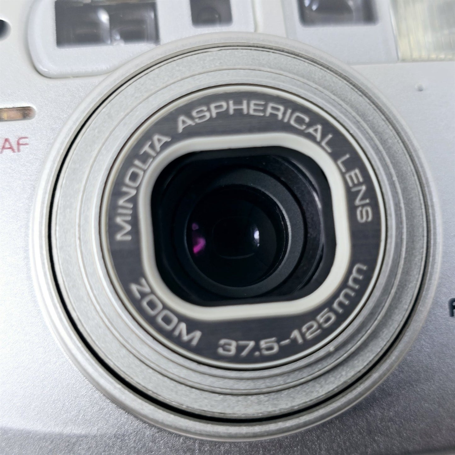 [Pre-owned] Minolta Freedom Zoom 125 Date 35mm Point & Shoot Film Camera — Near Mint — Japan #5394