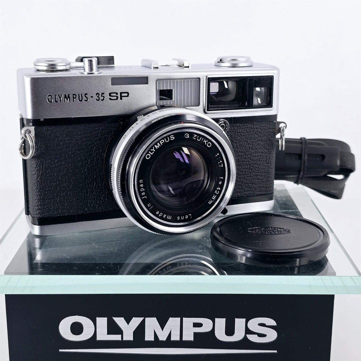 [Pre-owned] Olympus 35 SP Rangefinder 35mm Film Camera — Near MINT — Japan #5207