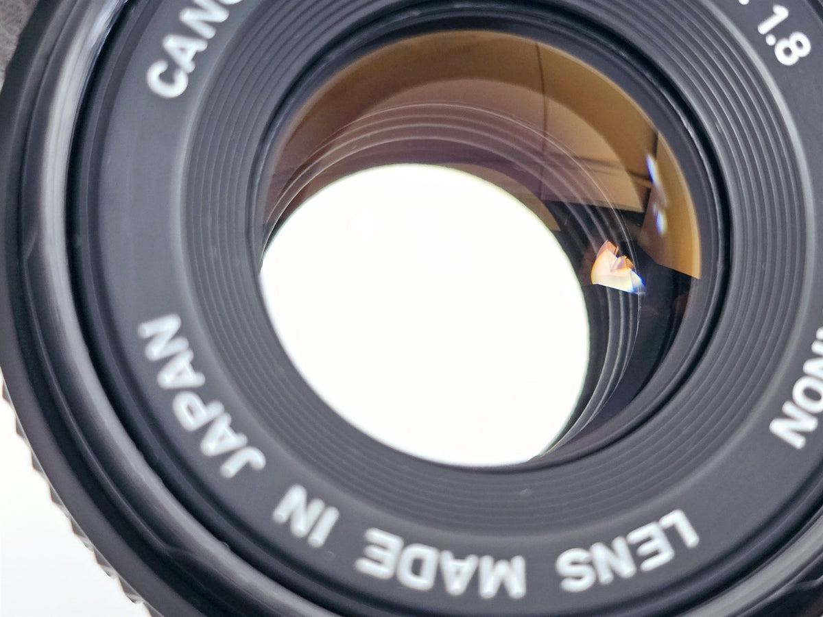 [Pre-owned] Canon AV-1 SLR Film Camera with New FD 50mm f/1.8 Lens — Near Mint — Japan #4929