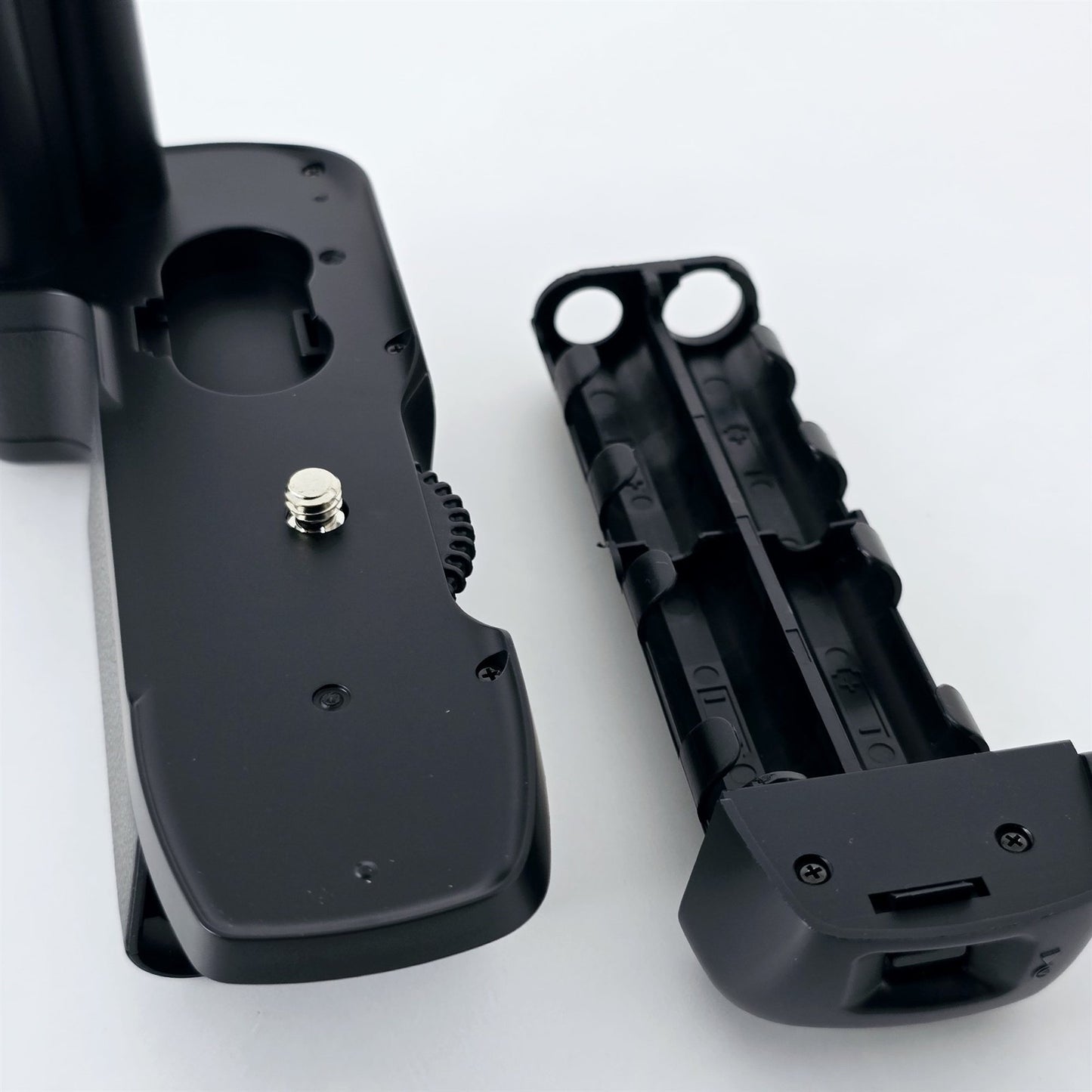 [Pre-owned] Nikon MB-16 Battery Pack Grip for F80 N80 — Top Mint — Japan #5431