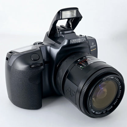 [Pre-owned] Minolta α 303Si Super Film Camera with Cosina 28-70mm & AF 75-300mm Zoom — Near Mint — Japan #5438
