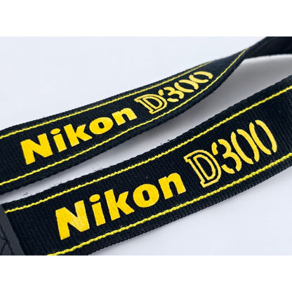 [Pre-owned] Nikon D300 Genuine DSLR Camera Neck Strap 1.5in (3.8cm) — MINT — Japan #3686