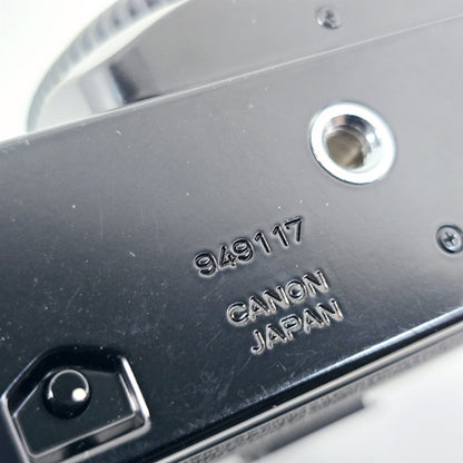 [Pre-owned] Canon AV-1 35mm SLR Film Camera Body FD Mount — Near MINT+++ — Japan #5251