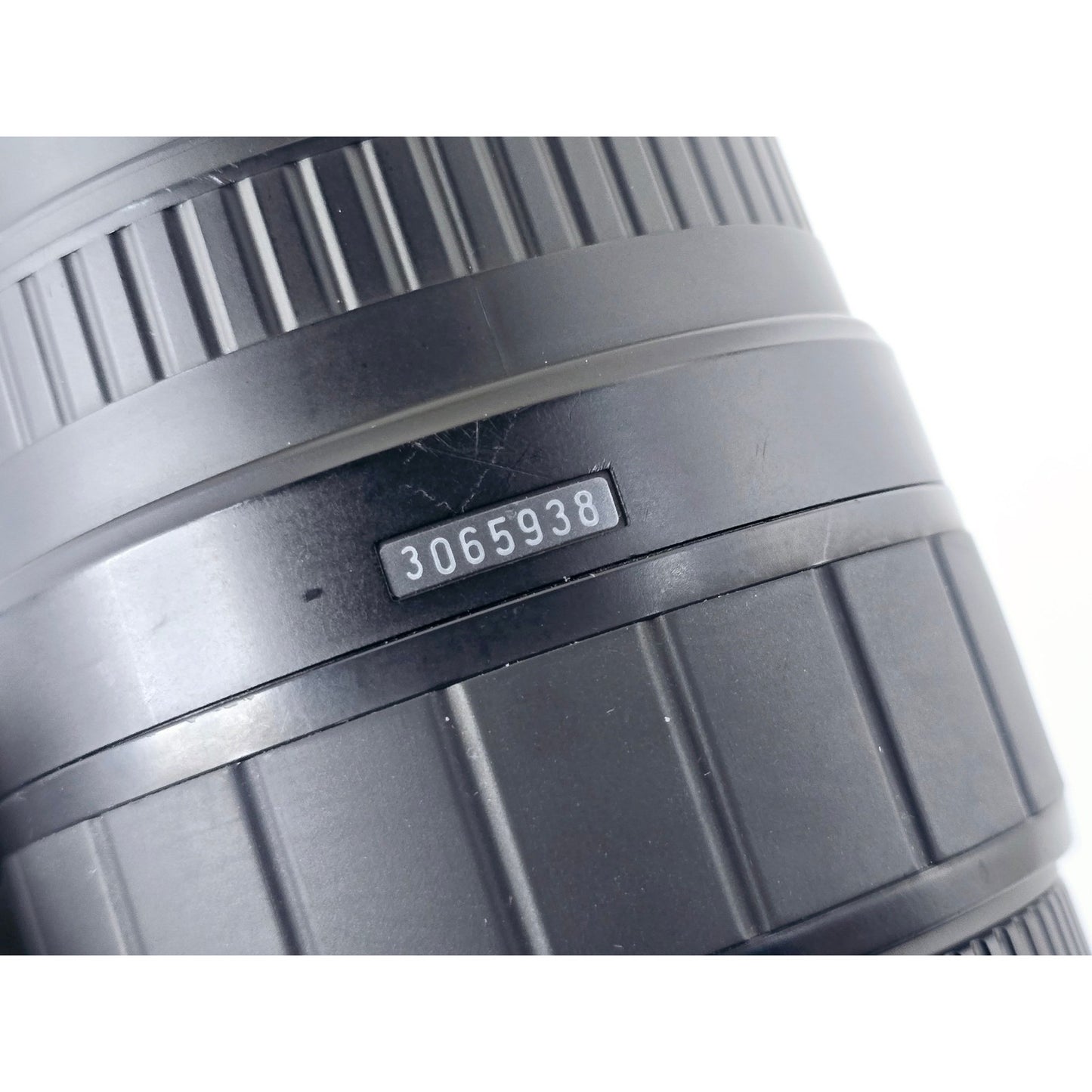 [Pre-owned] Sigma Zoom 28-80mm F3.5-5.6 Aspherical Macro Lens for Nikon F — Near MINT — Japan #4949
