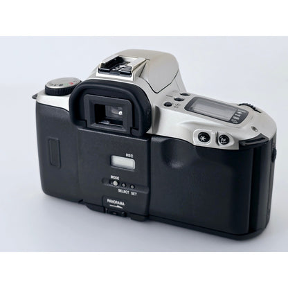 [Pre-owned] Canon EOS Kiss (Rebel XS/500) 35mm Film Camera Body Only — MINT — Japan #3735