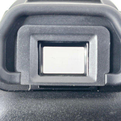 [Pre-owned] Canon EOS 1000 QD Film Camera with EF 28-80mm f/3.5-5.6 II AF Lens — Near MINT — Japan #4039