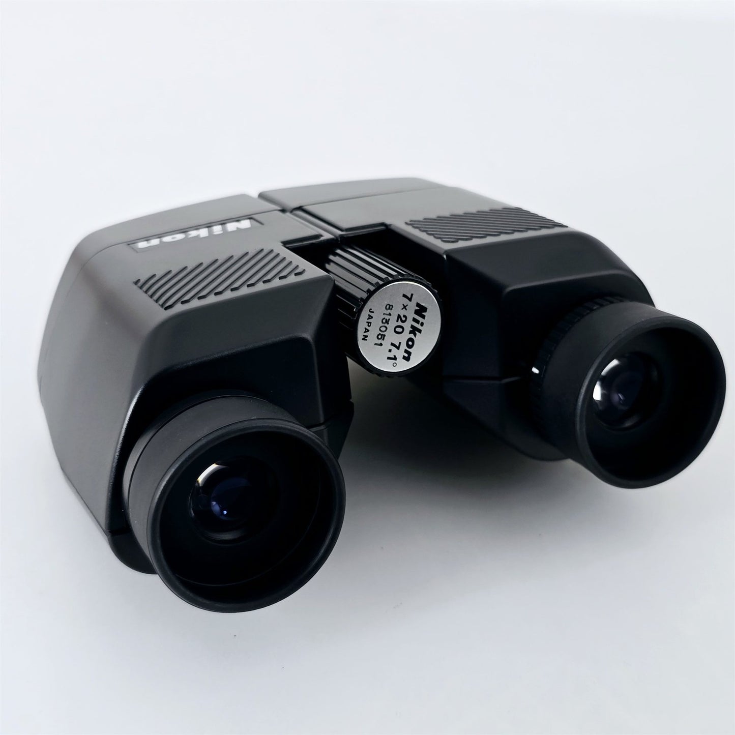 [Pre-owned] Genuine Nikon 7x20 7.1° Compact Binoculars — Near Mint — Japan #5313
