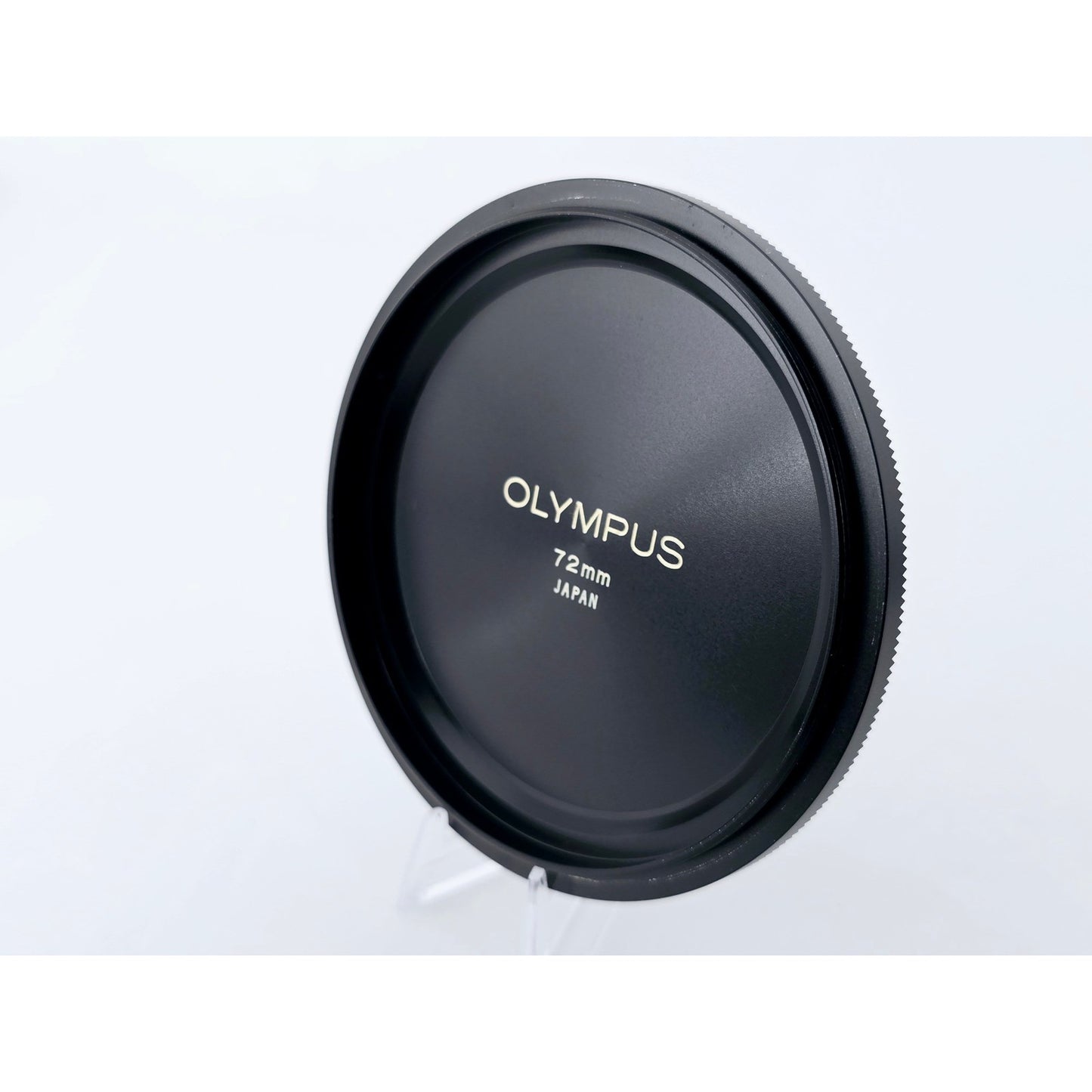 [Pre-owned] Olympus Classic OM 72mm Metal Screw-in Front Lens Cap — Top MINT — Japan #4606