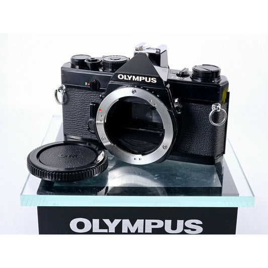 [Pre-owned] Olympus OM-1 MD Black 35mm Film SLR Camera Body — Near MINT — Japan #2870