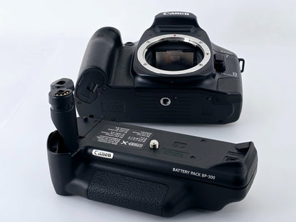 🌸[MINT] Canon EOS 7 ELAN 7E 35mm Film Camera Body Only w/BP-300 From Japan