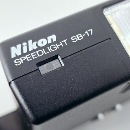 [Pre-owned] Nikon Speedlight SB-17 Shoe Mount Flash for F3 — Mint — Japan #5640