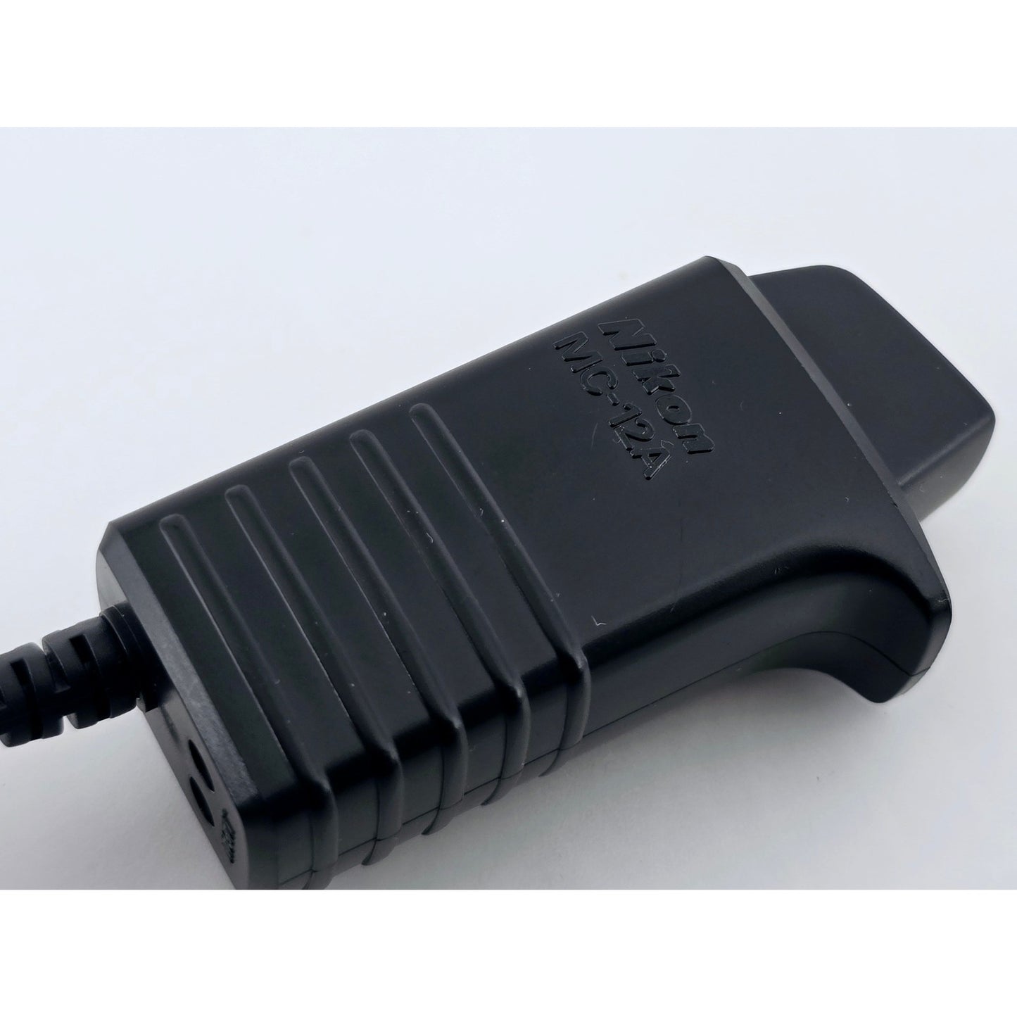 [Pre-owned] Nikon MC-12A Remote Cord Shutter Release Cable for MD-11/MD-12 — Near MINT — Japan #4731