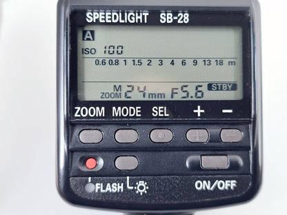 [Pre-owned] Nikon Speedlight SB-28 Shoe Mount Flash for F5 F100 N90 — Mint — Japan #5218