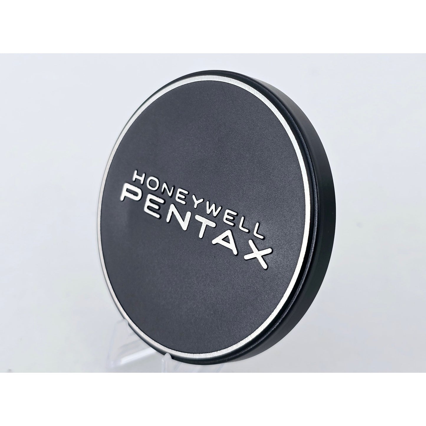 [Pre-owned] Honeywell Pentax 58mm Metal Slip-On Front Lens Cap — Near MINT — Japan #4345