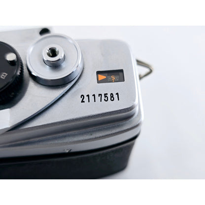 [Pre-owned] Minolta SR-1 SLR 35mm Film Camera (Body Only) — Near MINT — Japan #3430
