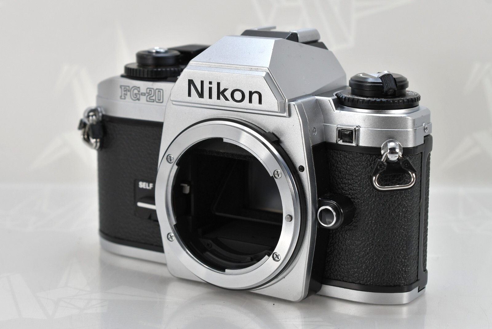 New Seal🌸[MINT] Genuine Nikon FG-20 SLR 35mm Film Camera Body Only From Japan