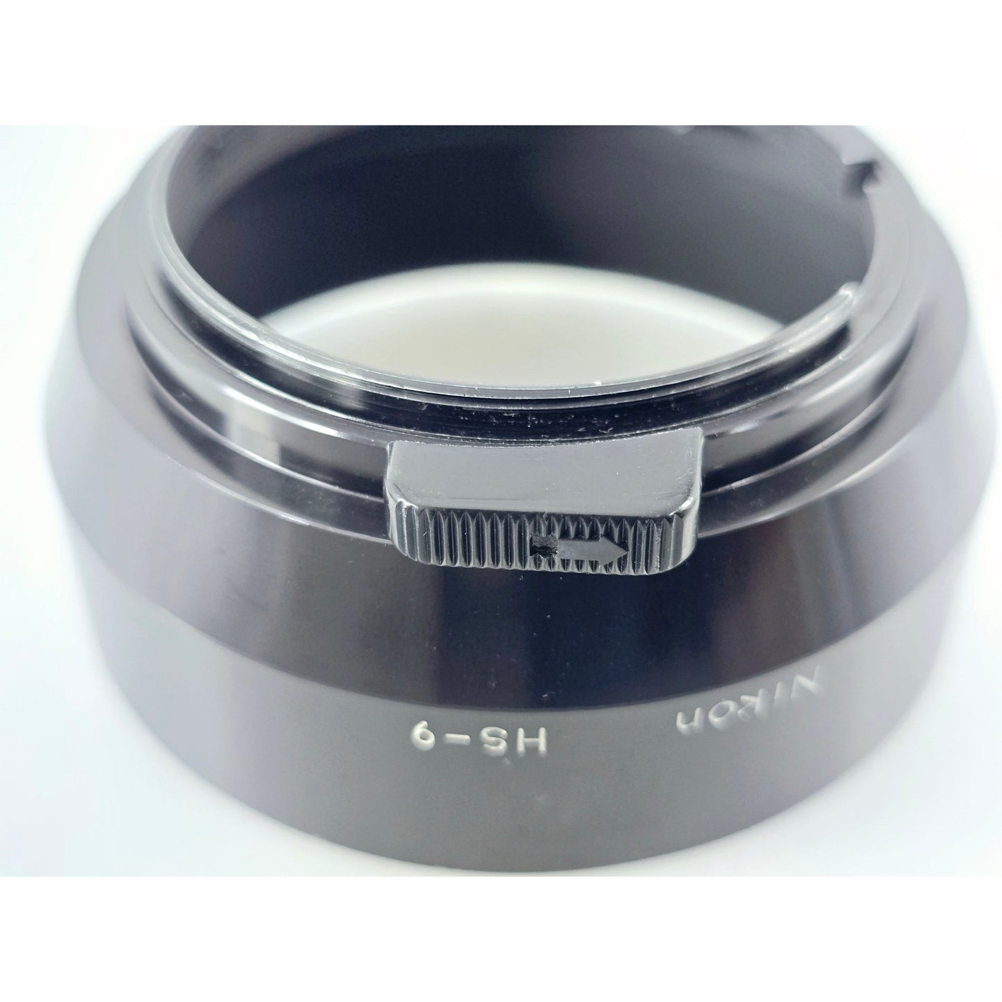 [Pre-owned] Nikon HS-9 Metal Lens Hood for Ai-s 50mm f1.4 f1.8 — Near MINT — Japan #2924