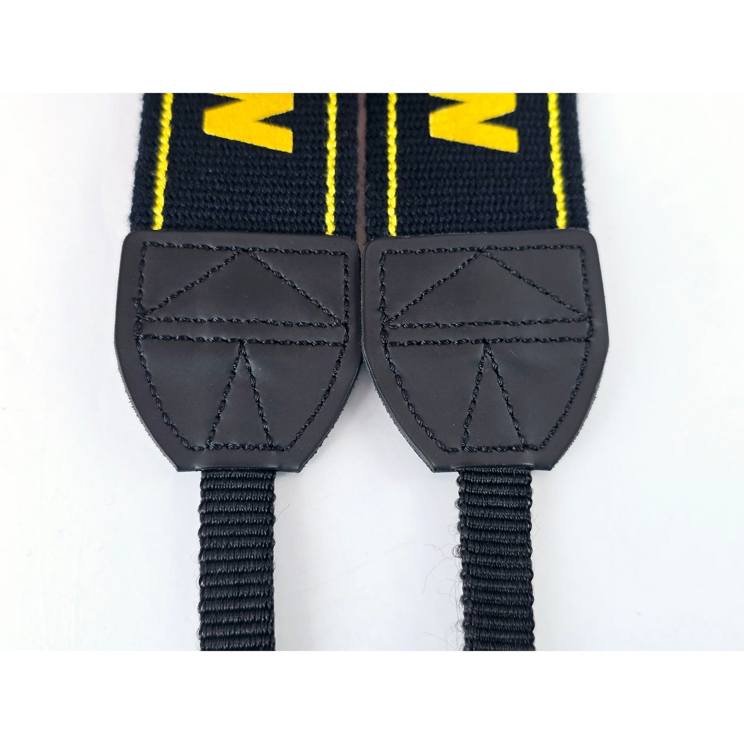 [Pre-owned] Nikon D200 Genuine DSLR Camera Neck Strap 1.5in (3.8cm) — MINT — Japan #3008