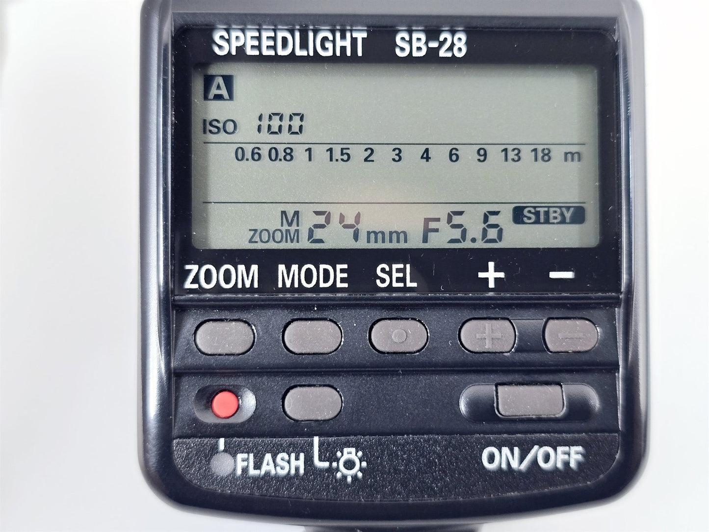 [Pre-owned] Nikon Speedlight SB-28 Shoe Mount Flash for F5 F100 N90 — Mint — Japan #5218