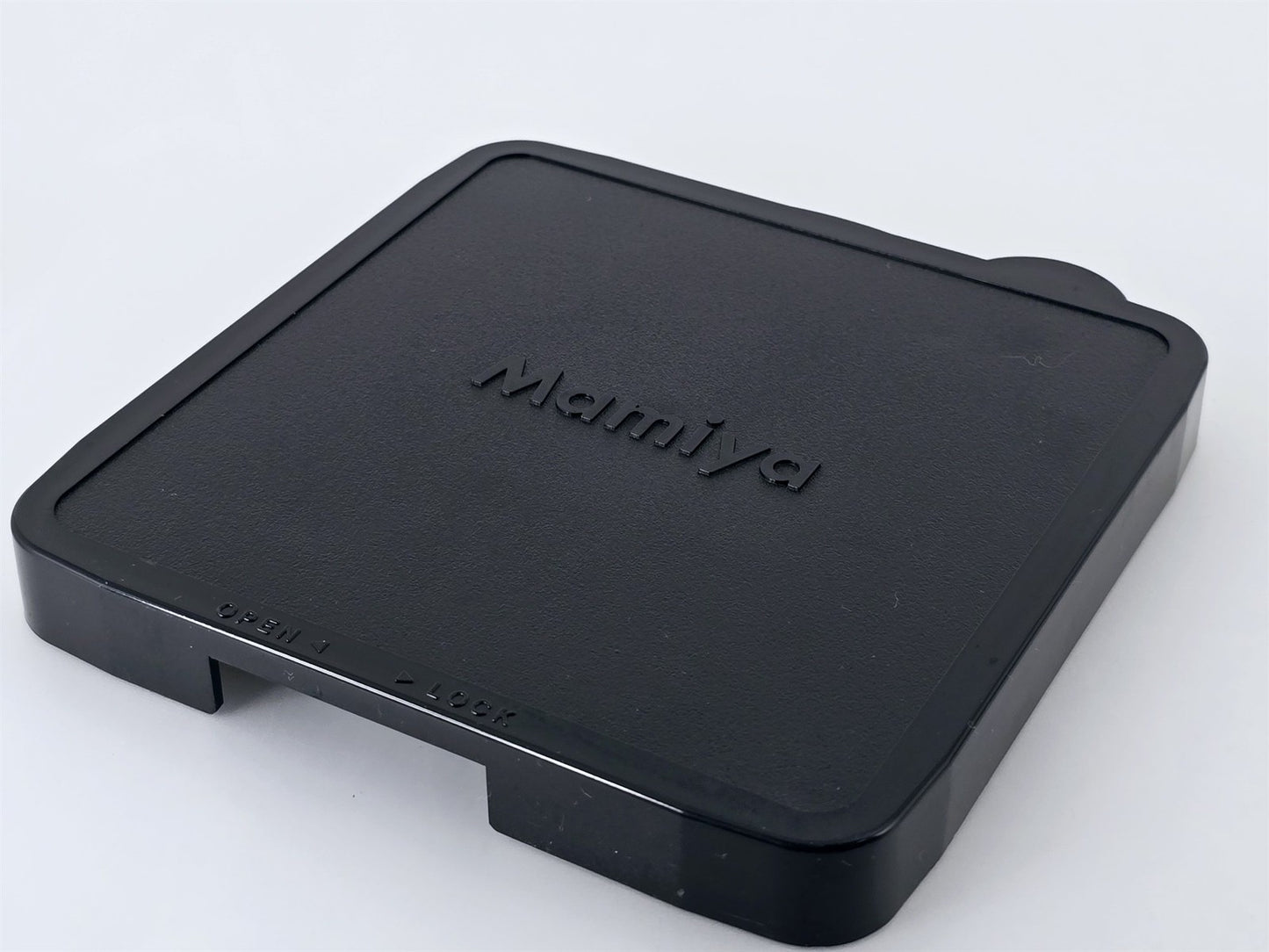 [Pre-owned] Mamiya RZ67 Rear Cap for Film Magazine — Near Mint — Japan #5043